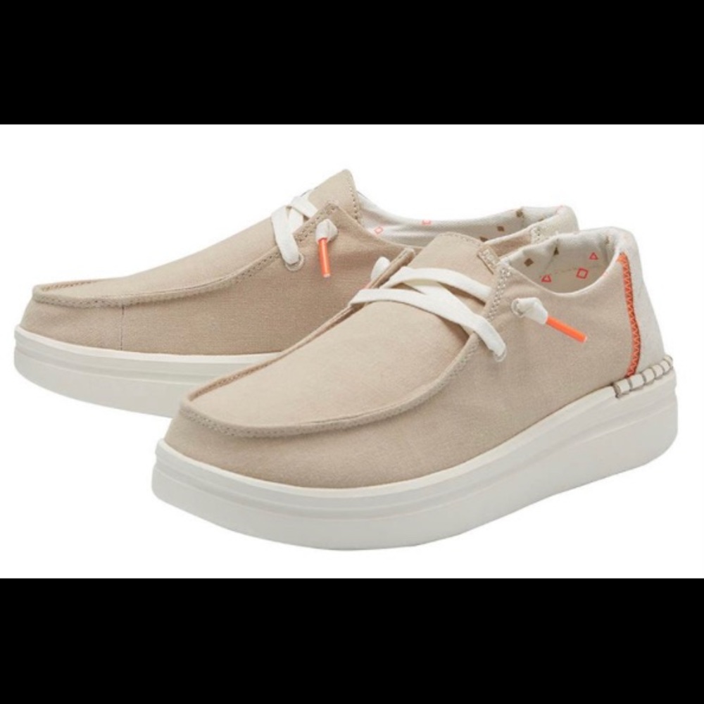 Size 9 Hey Dude’s